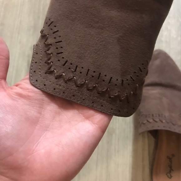 Mules - Picture 2 of 3